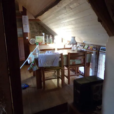 Petite Ferme D'Autrefois Villa Saint-Georges-Nigremont Buitenkant foto